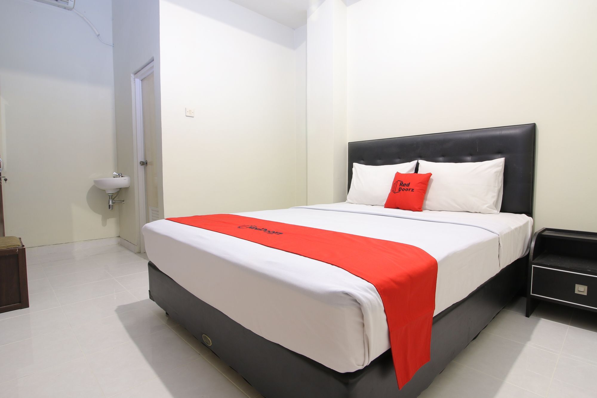 Reddoorz Near Universitas Negeri Yogyakarta 3* Kejayan